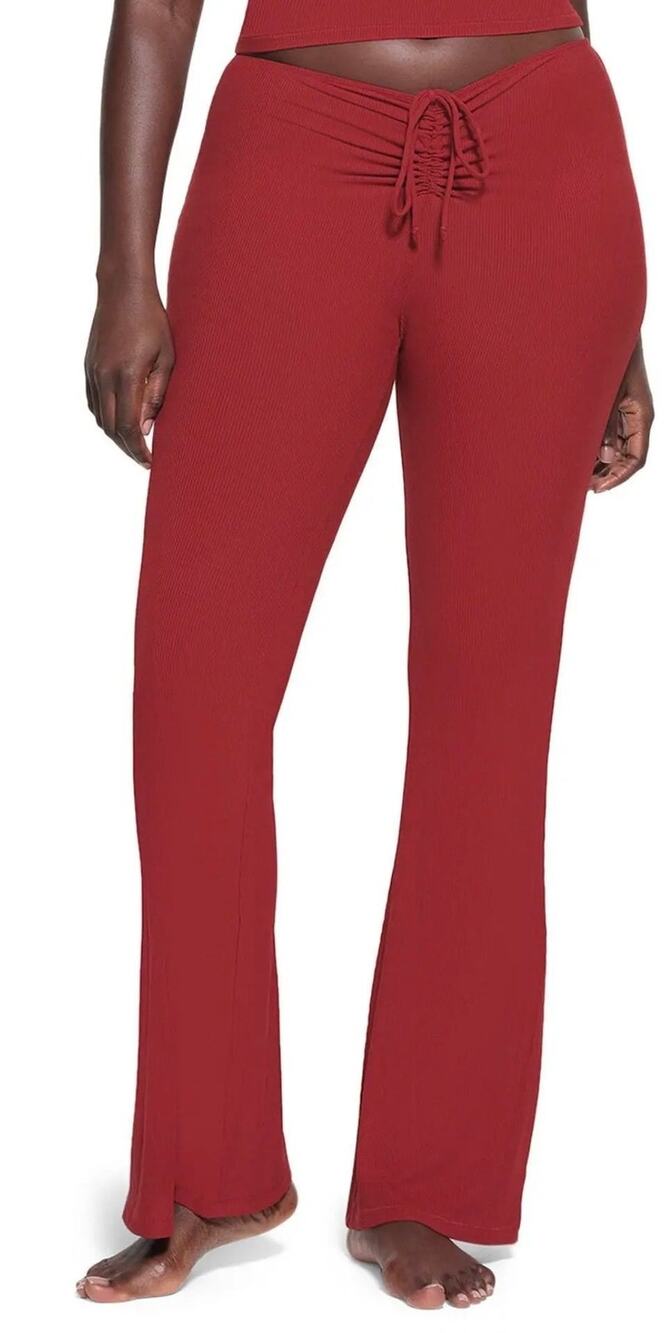 NWOT SKIMS Soft Lounge Ruched Pants in Bric SZ Small